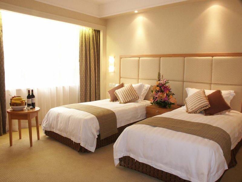 0E75CC8B94A24560F9E6EB58EE4BC1E8