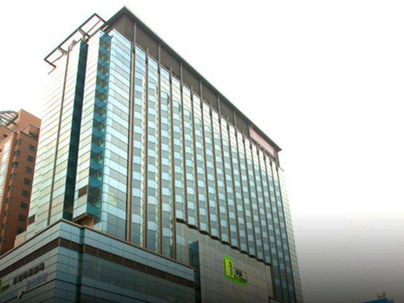 ADD988B7AD81A7EA5EEB8323E175ADAE