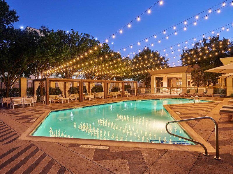 CFFAA5BB8E477E314F49A6804F2F679D