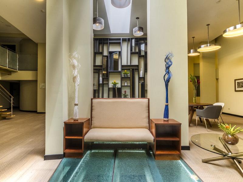 E408B84381B19B85D0715CA3B4AA9A21