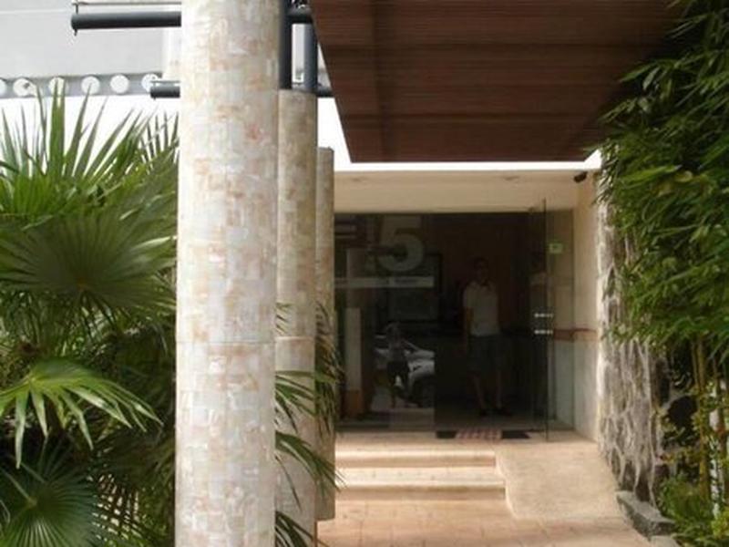 AB9BC4395ACA64C8D54D32BB10EC1052