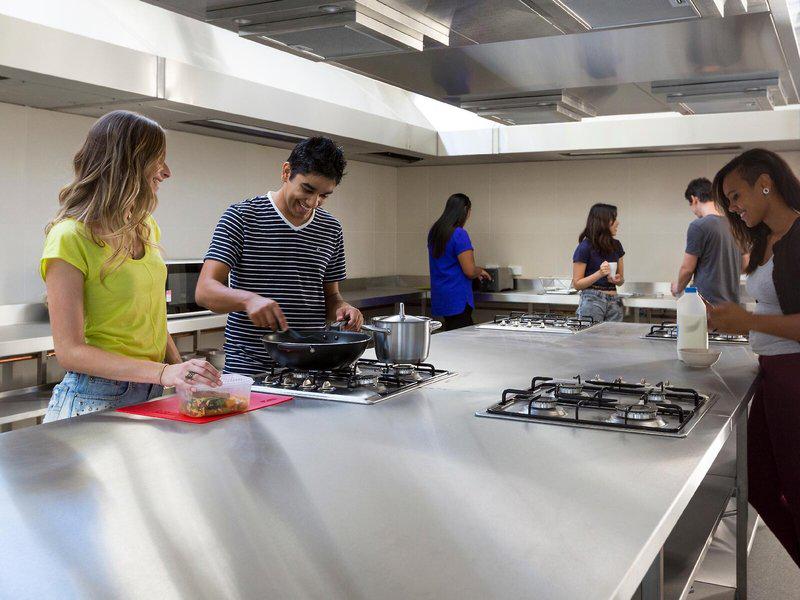 2C2284D3465FA58D154D37740C4E89EC