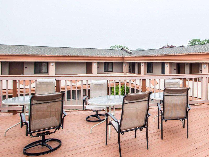 E410AEBF88D7DED129A7E4842FA776F1