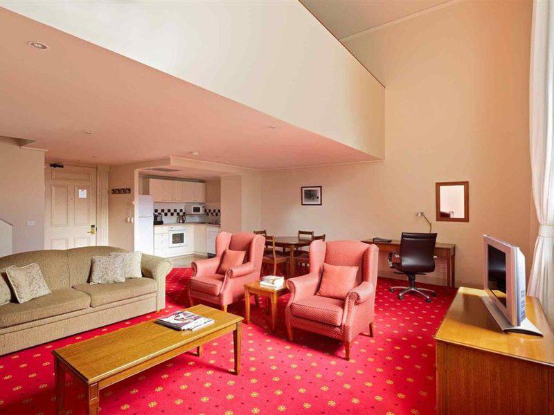 59C0351801D8A25A01FD56AB330D34B0