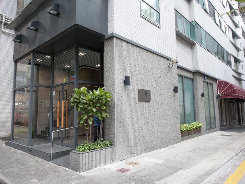 45E70D8155FA74D5DD847CB2831C414A