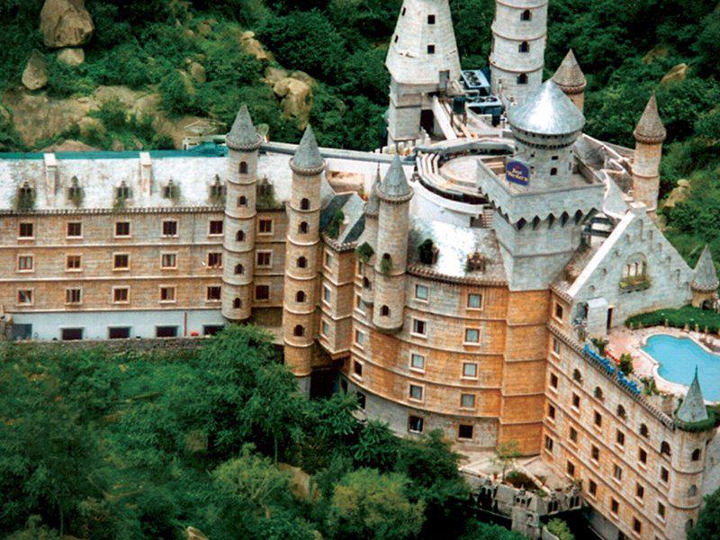 C4DC77F95B65734DEC6C3D48417D704C