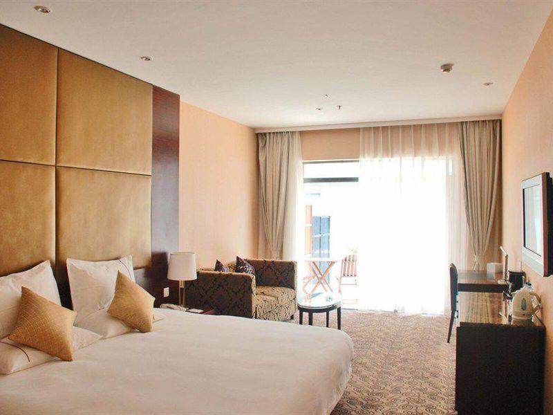 A9B09644AA425B73E3703F35D4B78376