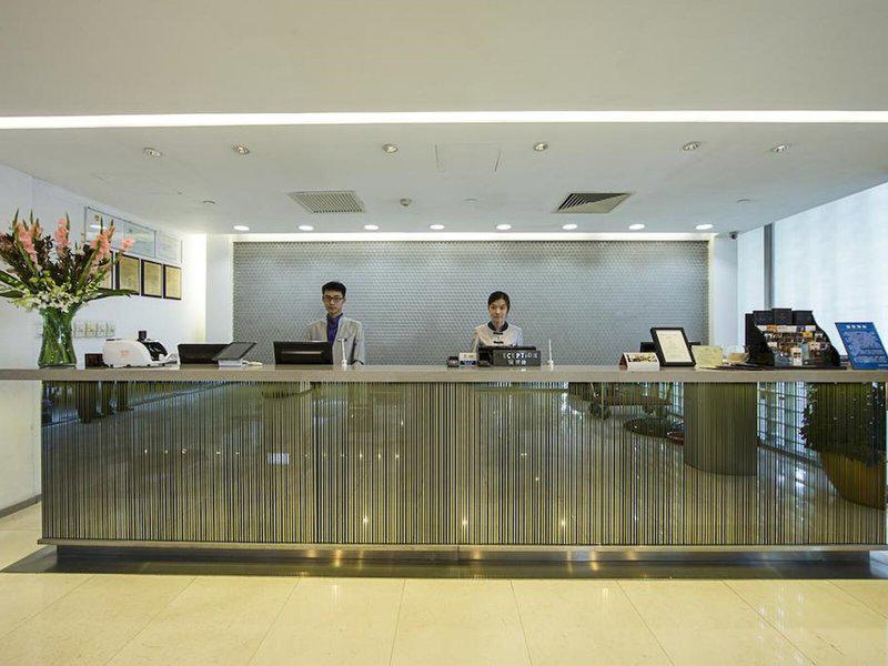 E244C488DACA413A199F6409DC1A76F2