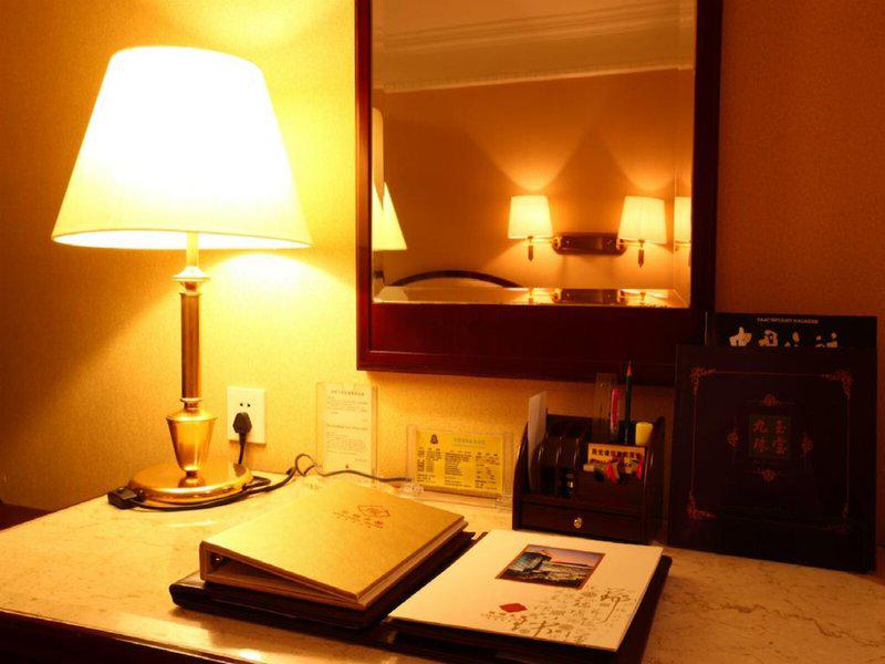 F29F73412E3842F600E68B54D744CC70