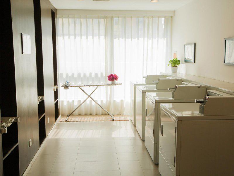 F60FC135C40D282040A34DCA29771804