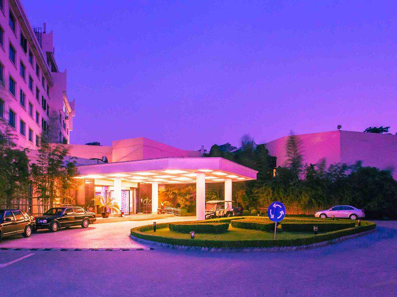 0B16E6411EA620E3063B0BA1146ABA63