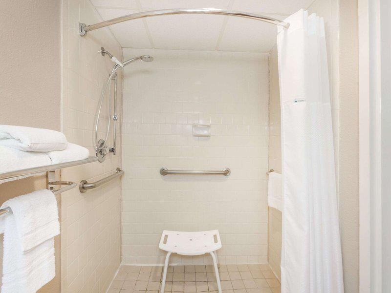 7FA13EC24952FA62DD4086B68A535B26