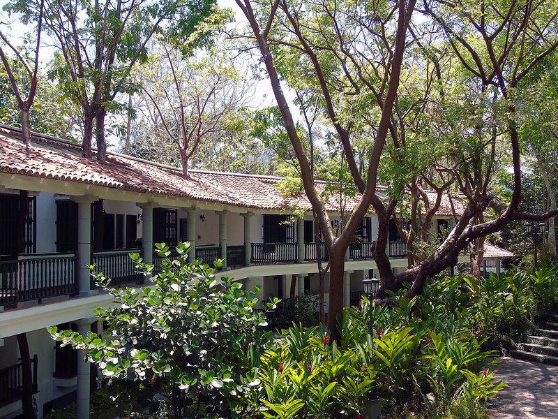 94D937D5752E6ADE528F5FBFB8E55541