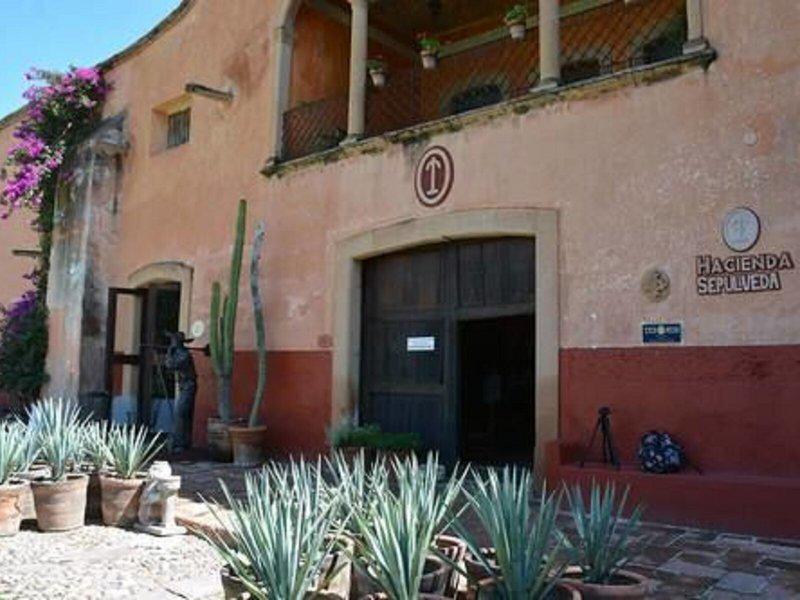 7AB510FF1CF7D6AD80E04DEF9C30F97F