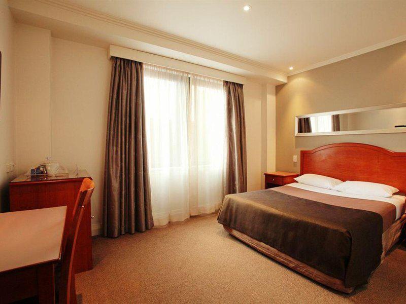 40CAC5B5A4D46C3DB1A49FEBD6FC6941