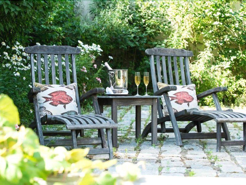 8DB5AF99359A35670E468EBB949A59A8