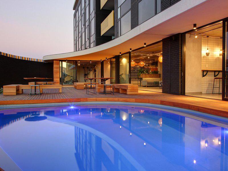 B31EC32FBCDE04F0DAF426422C754049