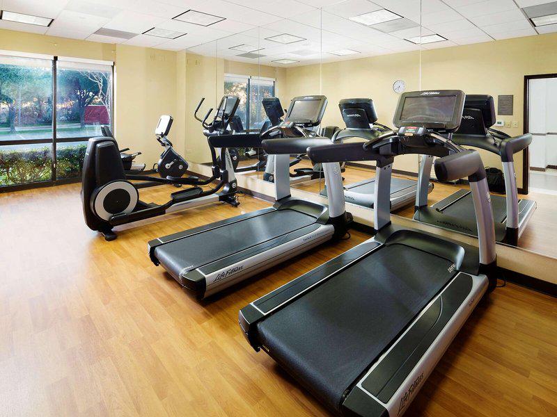 FEF33AA77F616A6E2B7B12305E8D14F6