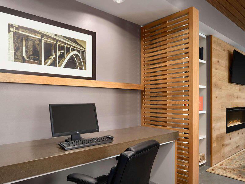 168B161527EE4F400B8F0479C9B77A85