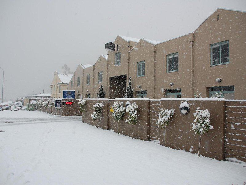 D0B27A23502C670CB3ACE9B7A9C2F2AE