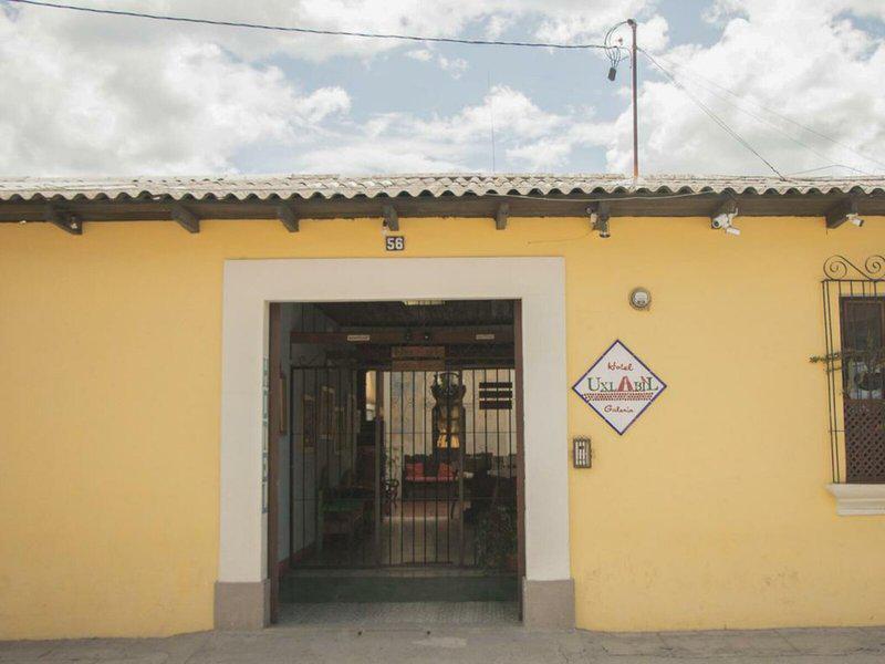 1A5AAE14B7BFDA306A6870302C53B3D6