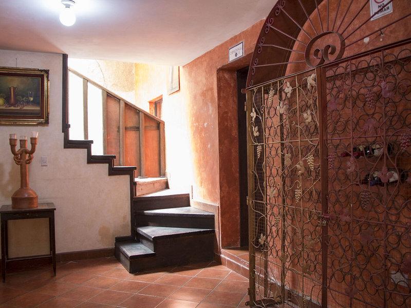 C0C3E18C3795774A03A14475D9F5BF82