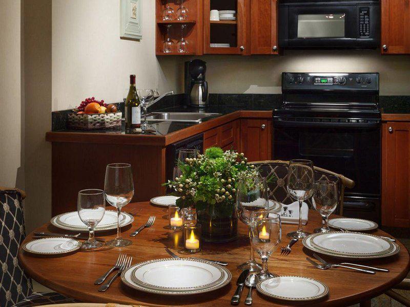 C489BC8E72E36352090091838BBA1E9B