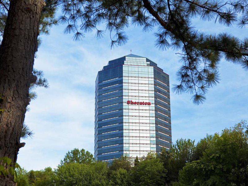 B2227F720703978AE2172EF84B0A5E22