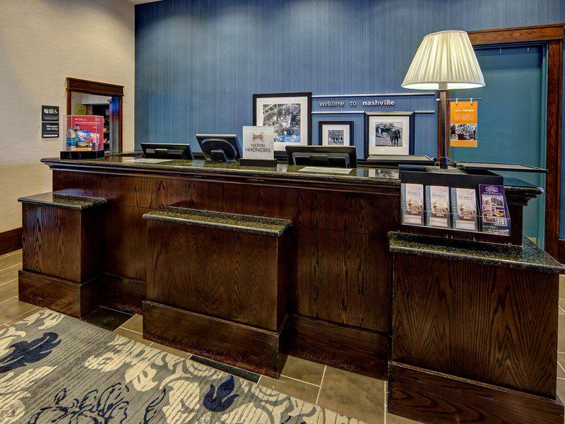 DB0FE3309C51E8982FC27E48E825B163