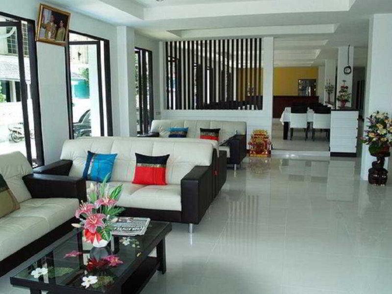 ABE29CA581E5F1D37584C222D2CBB153