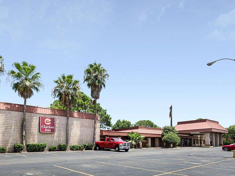 38B5A06D6773103D132F4BDABF07DABA