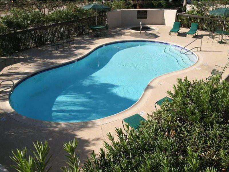 F81BFF050E903895AA1FC9EAE6137ED0