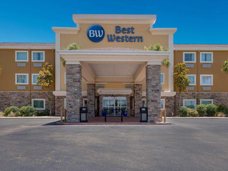 51B3B301F6BA38965B3C7741B1956D17