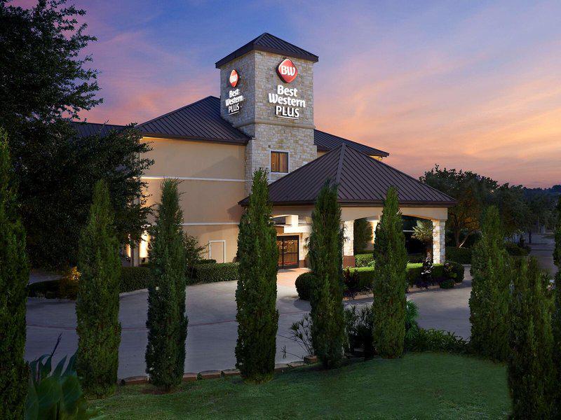 0FF682A9D186B973BD3C2A7F1AA1F3CD