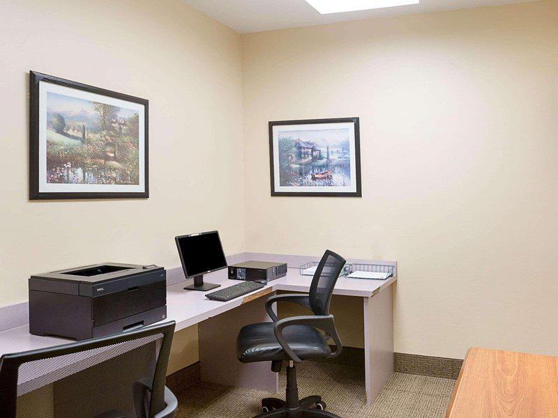 6FA1150852A1B04586BF903C7D54EB7B