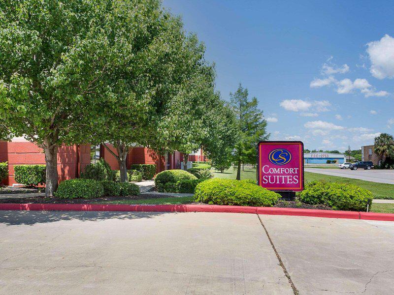 DEE974EE735A5F22DC60F4C42941A84A