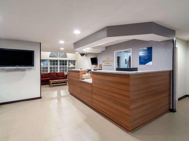 5D06FA19BBD44AE1FEA386CB19C18B77