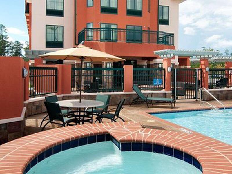 FB7E21FA21CE3EF5F49DC0B440B88590