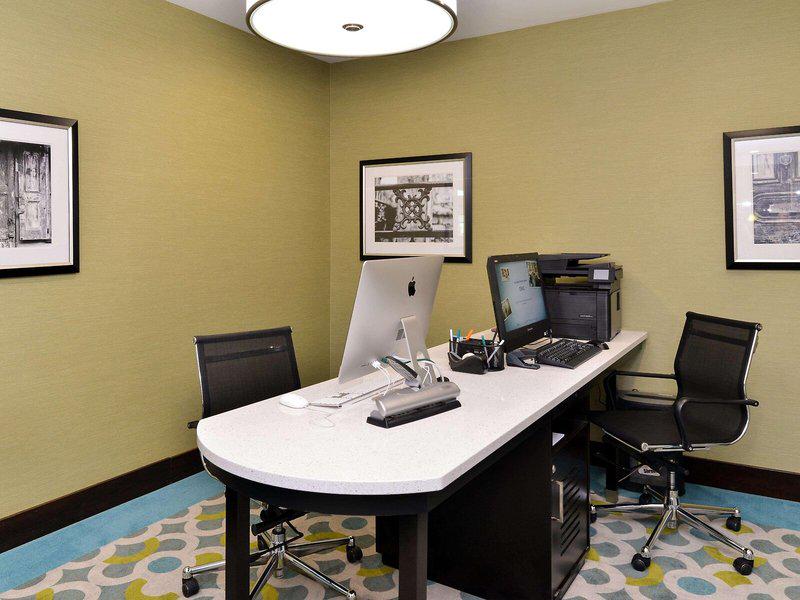 B18A3675DDA0FD246C79C2713ED4D991