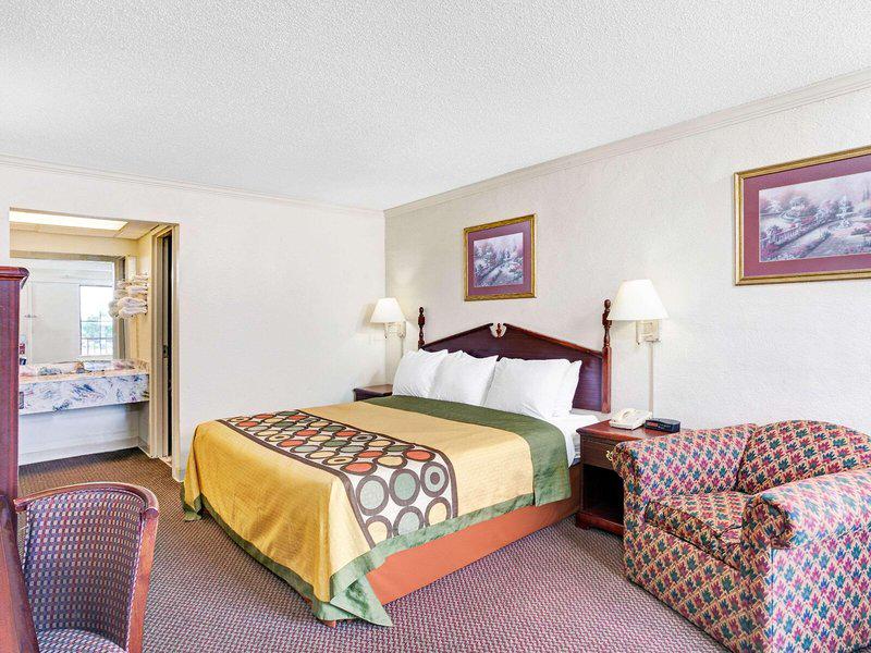 1CC3E069EE950B2BAD7F0DF0BACD12B6