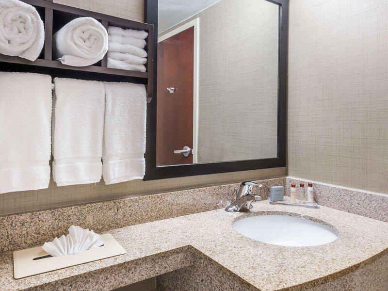 2C6EF100CF101259606FD9E0A899AA08