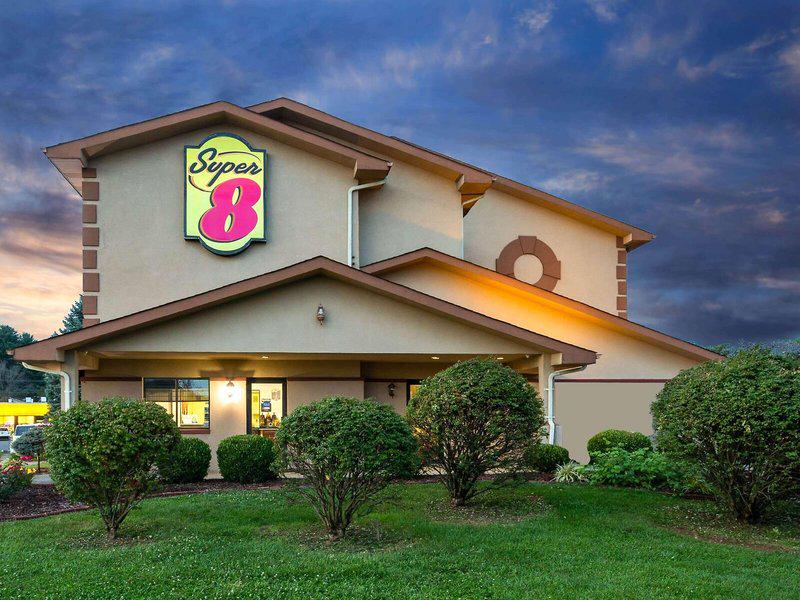 FCC431C9509B3AAEB2053D6E36299622