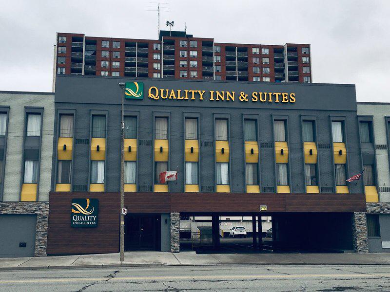 CE11E9701DA6BC8B6A2A3C831B9C3C73