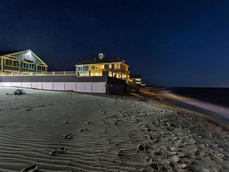 AAAC01524BAD840416F0B2E2C4CFE456