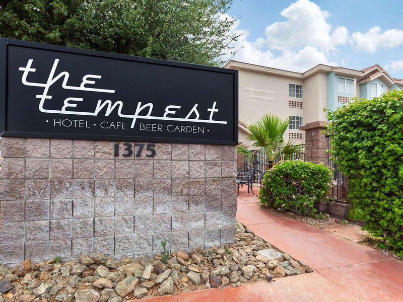 3AC8B7A12225A9D20C34C514B0E12723