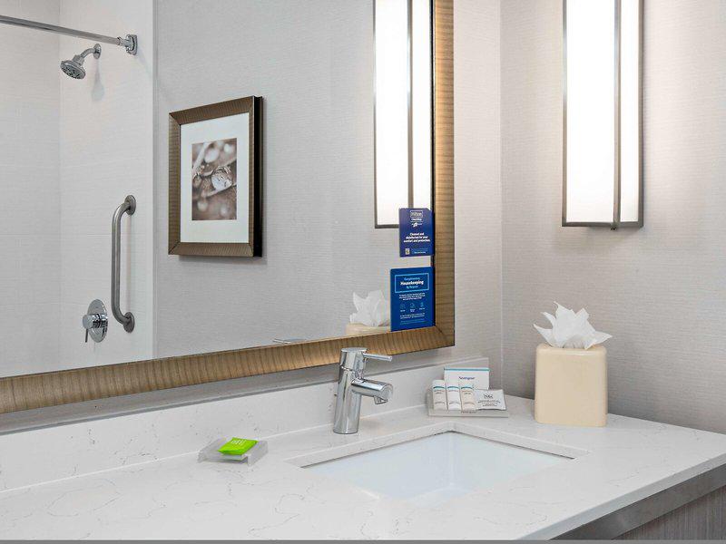 6F1738E2FCF255B46230110C0ACC4872