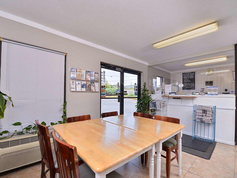 4985C1790686737EB6F7A70260C3E157