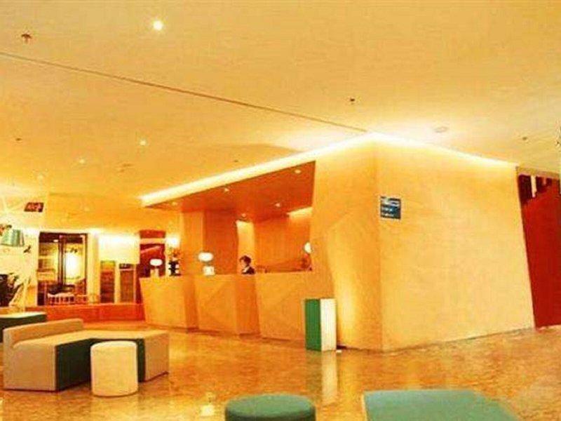 C659B03CF4A0EF4C797C4087CA84481A