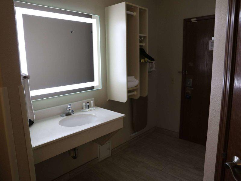 67C22976713785E79C51FB38C3D13FD8