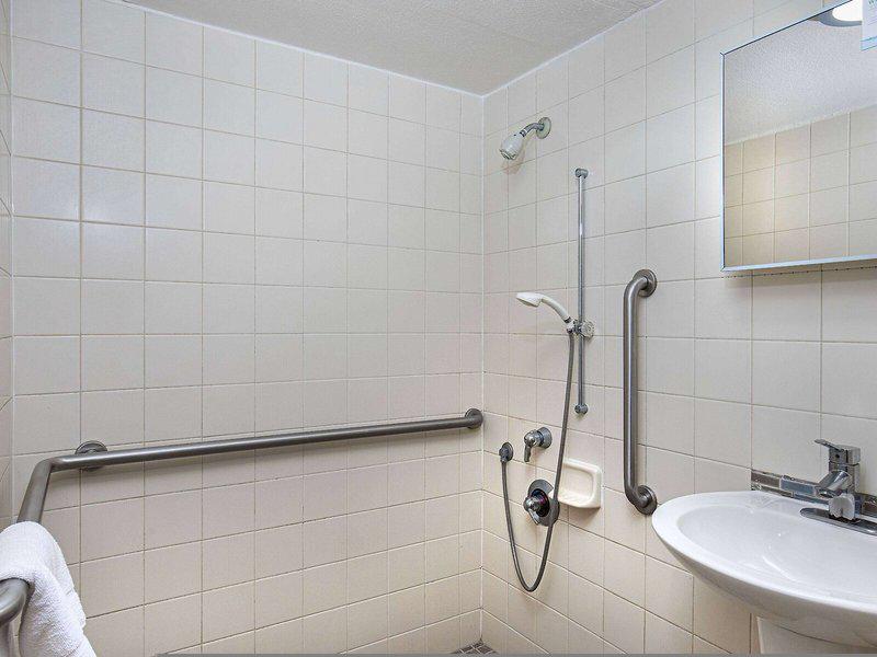 DD85C29A8F4568D94F7CA6EE2378D981